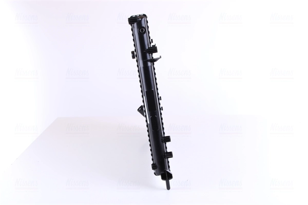 Радіатор основний Nissens 63896A ціна, від 54.31 USD