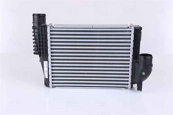 Інтеркулер 57V1J81 Polcar