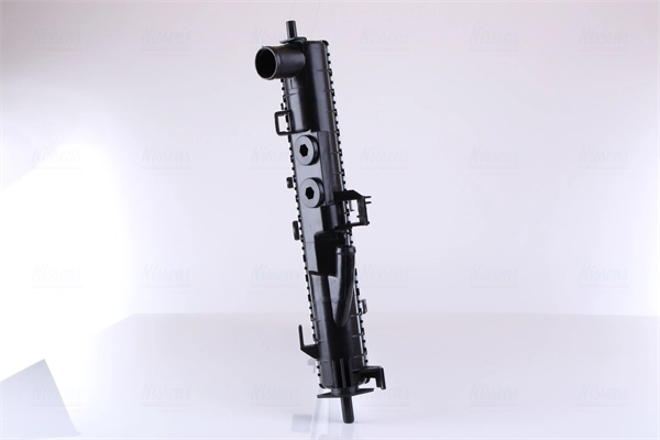 Радіатор основний Nissens 63013A ціна, від 62.81 USD