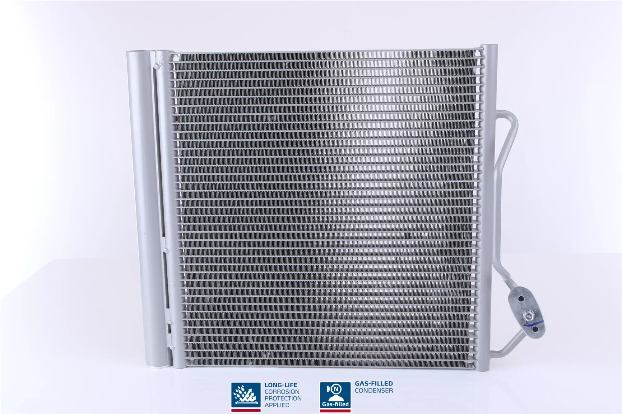 Радіатор кондиціонера AC827373 Maxgear
