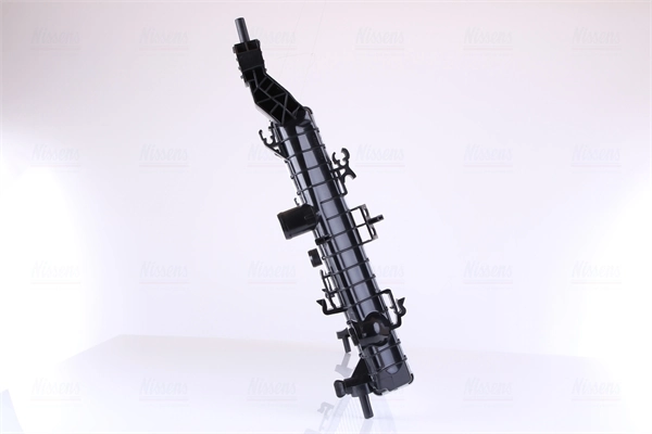 Радіатор основний Nissens 630748 ціна, від 101.40 USD
