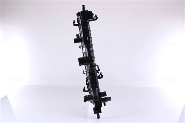 Радіатор основний Nissens 61697 ціна, від 112.65 USD