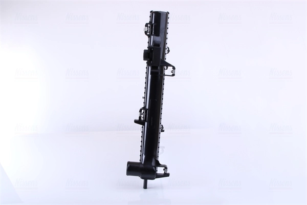 Радіатор основний Nissens 61022 ціна, від 182.79 USD