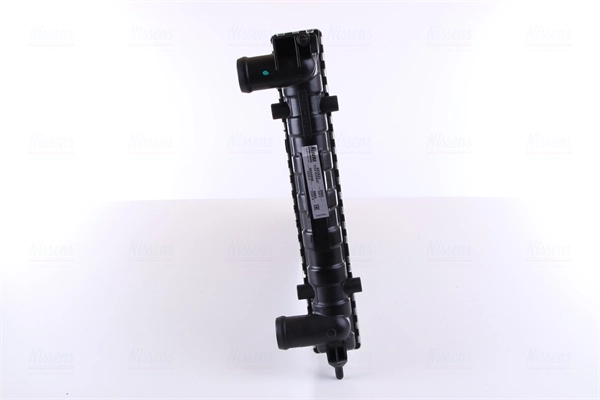 Радіатор основний Nissens 651621 ціна, від 50.93 USD