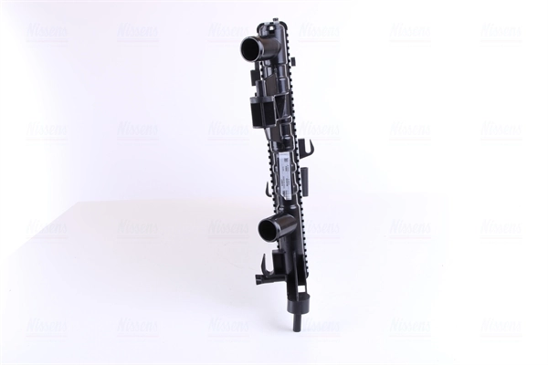 Радіатор основний Nissens 63007 ціна, від 56.91 USD