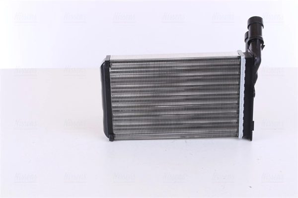 Радіатор пічки (обігрівача) Nissens 71156 ціна, від 22.66 USD