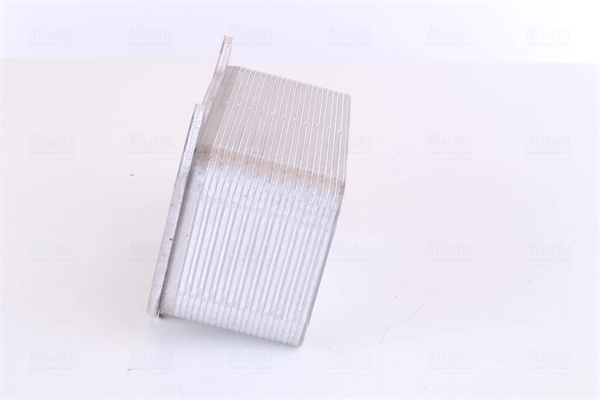 90690 Nissens Радіатор масляний