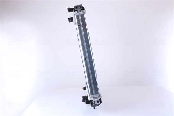 Радіатор основний Nissens 61020A ціна, від 388.91 USD