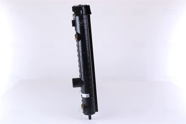Радіатор основний Nissens 63075 ціна, від 143.63 USD