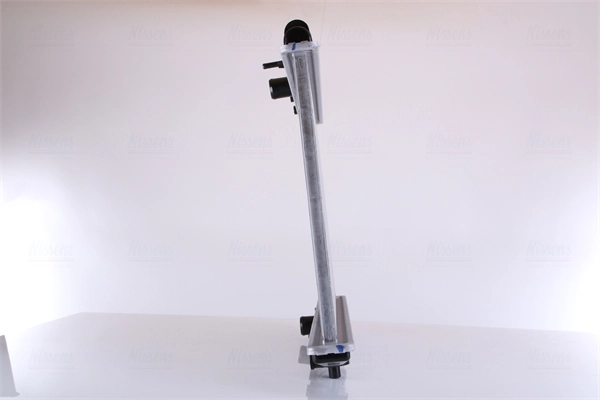Радіатор основний Nissens 64718 ціна, від 51.33 USD
