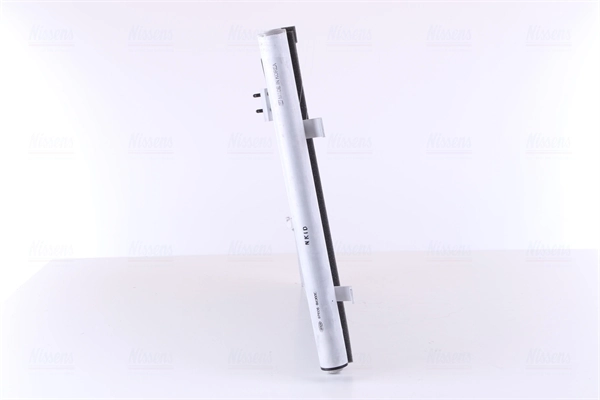 Конденсатор кондиціонера Nissens 940633 ціна, від 172.16 USD