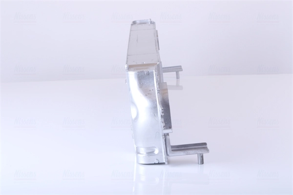 Купити 96582 Nissens Радіатор интеркуллера