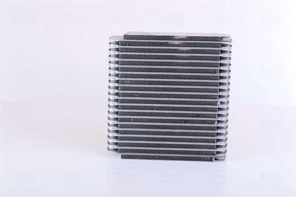 Випаровувач кондиціонера Nissens 92015 ціна, від 11.40 USD