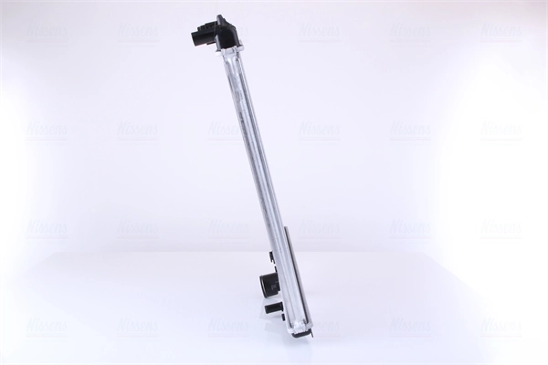 Радіатор основний Nissens 63695A ціна, від 96.13 USD