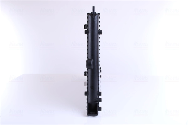Радіатор основний Nissens 67304 ціна, від 98.60 USD