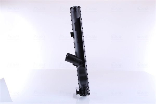 Радіатор основний Nissens 64693 ціна, від 140.28 USD