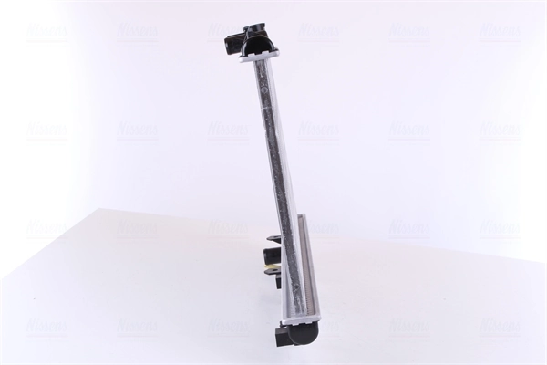 Радіатор основний Nissens 647041 ціна, від 64.87 USD