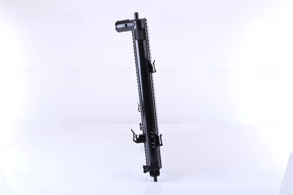 Радіатор основний Nissens 675016 ціна, від 129.03 USD