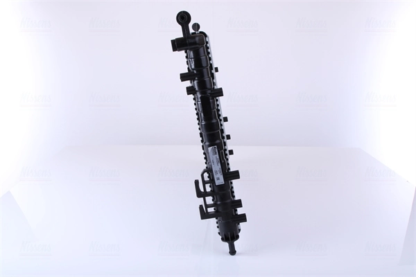 Радіатор основний Nissens 61683 ціна, від 53.67 USD