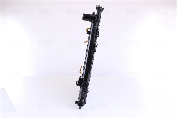 Радіатор основний Nissens 67516 ціна, від 151.35 USD