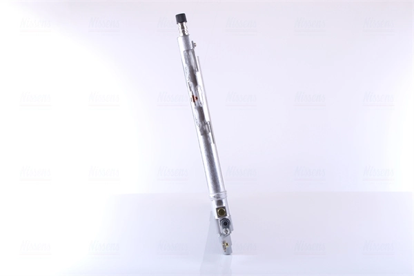 Радіатор кондиціонера 940830 Nissens
