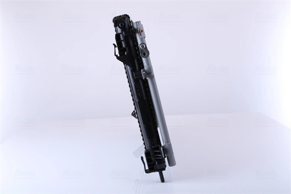 Радіатор основний Nissens 63773 ціна, від 86.70 USD