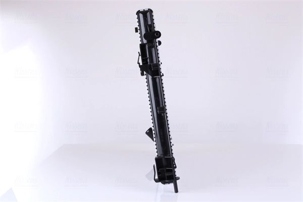 Радіатор основний Nissens 63763 ціна, від 66.90 USD