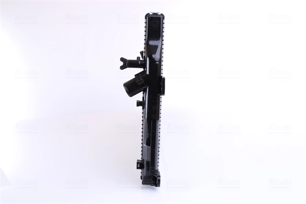 Радіатор основний Nissens 646864 ціна, від 101.96 USD