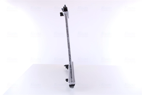 Радіатор основний Nissens 68704 ціна, від 134.17 USD