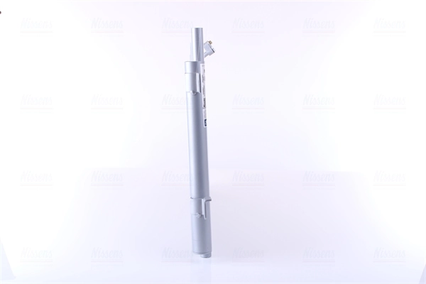 Радіатор кондиціонера 940067 Nissens
