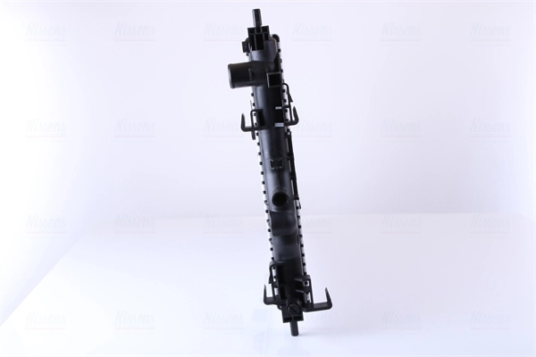 Радіатор основний Nissens 61676 ціна, від 102.49 USD