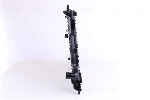 Радіатор основний Nissens 63123 ціна, від 98.49 USD