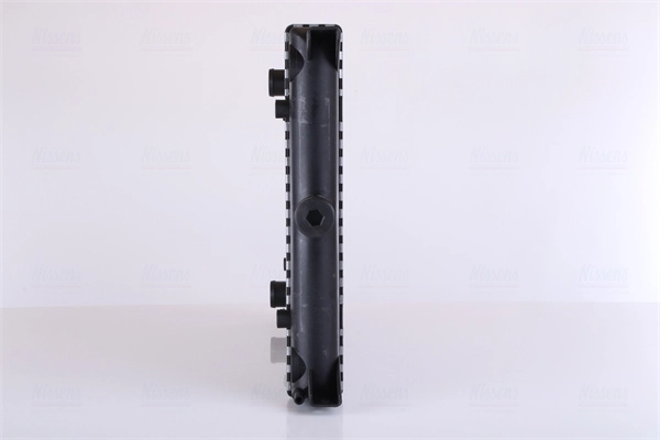 Радіатор основний Nissens 65140 ціна, від 93.71 USD