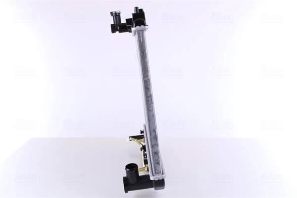 Радіатор основний Nissens 64644A ціна, від 140.87 USD