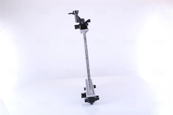 Радіатор основний Nissens 69401 ціна, від 87.95 USD