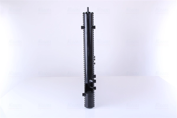 Радіатор основний Nissens 63992 ціна, від 101.86 USD
