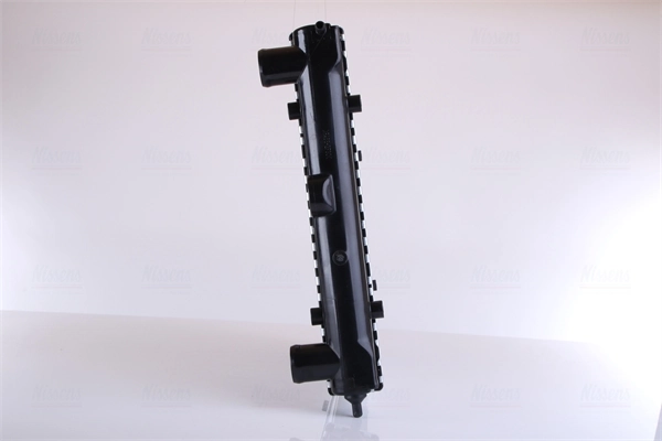 Радіатор основний Nissens 65195 ціна, від 32.51 USD