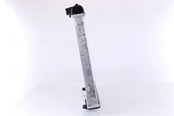 Радіатор основний Nissens 63245 ціна, від 155.67 USD