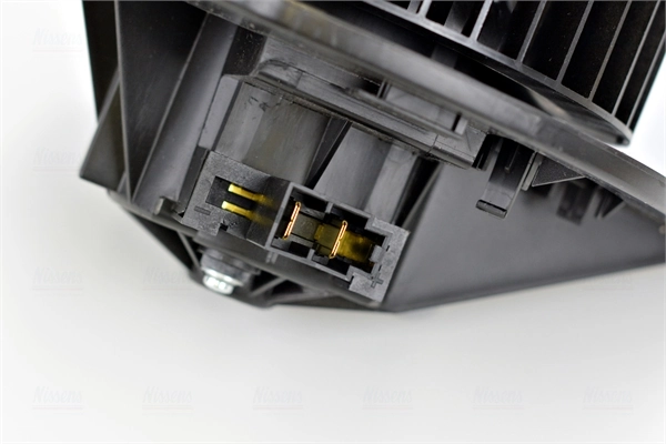 Купити 160700030 Toyota Електродвигуни (електродвигун обігрівача) або розетка причепа штепсельная