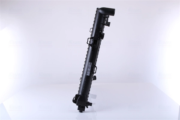 Радіатор основний Nissens 61023 ціна, від 153.42 USD