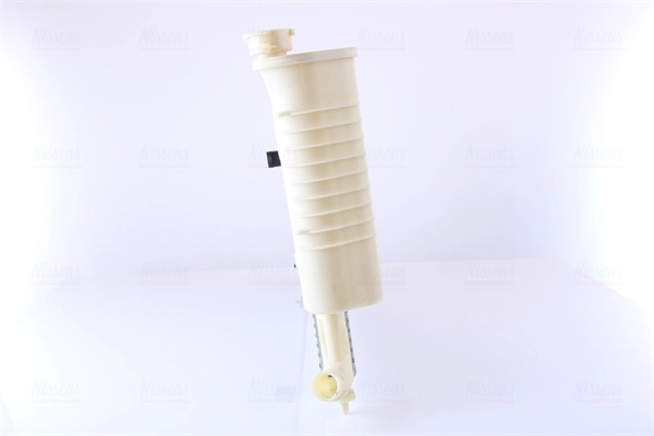 Радіатор основний Nissens 61399A ціна, від 159.59 USD