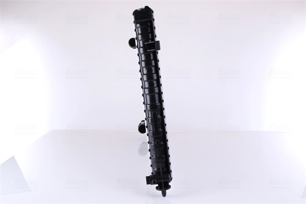 Радіатор основний Nissens 61322 ціна, від 141.27 USD
