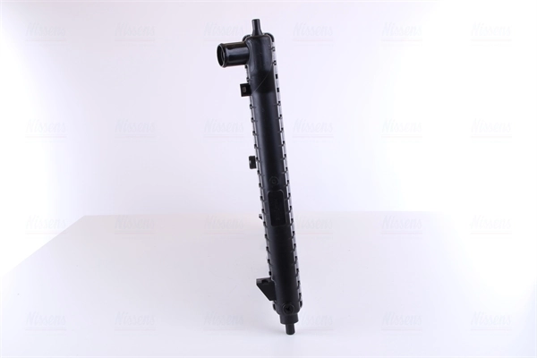 Радіатор основний Nissens 61645 ціна, від 73.64 USD
