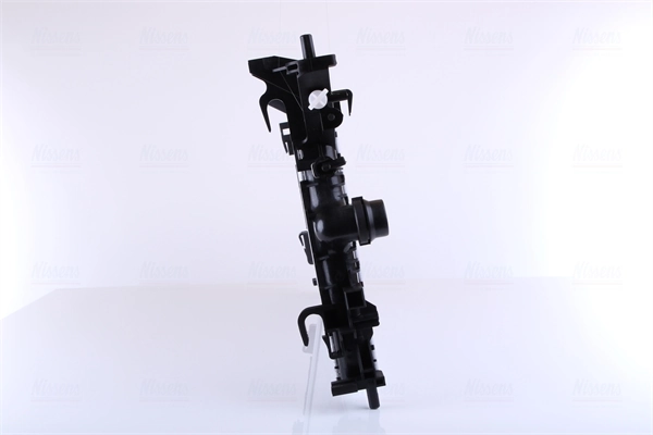 Радіатор основний Nissens 630797 ціна, від 135.97 USD