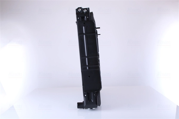 Радіатор основний Nissens 646862 ціна, від 310.15 USD