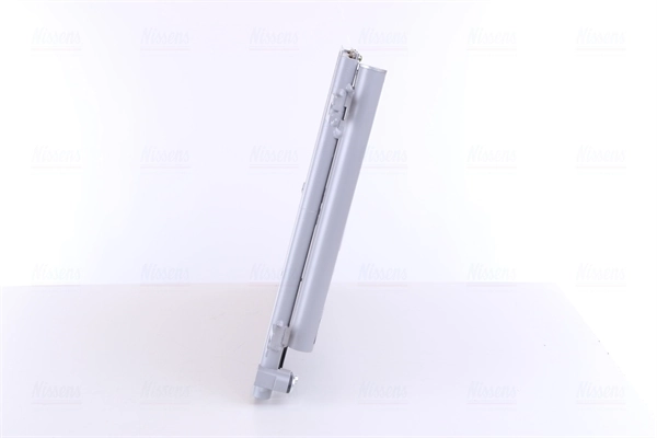 Радіатор кондиціонера 940174 Nissens