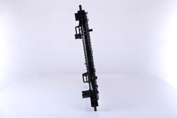 Радіатор основний Nissens 630753 ціна, від 82.28 USD