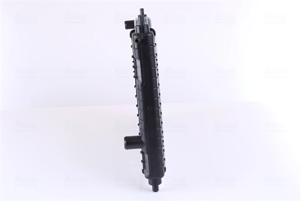 Радіатор основний Nissens 61653 ціна, від 35.12 USD