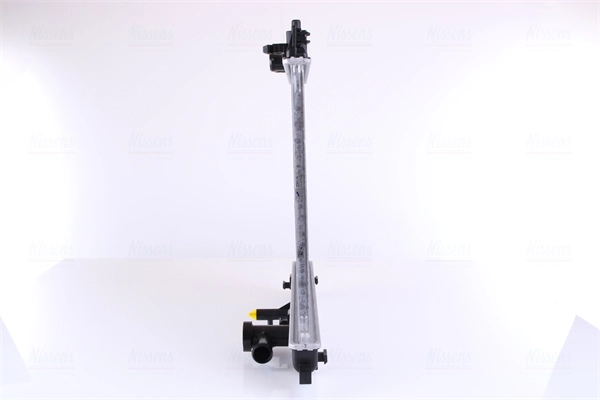 Радіатор основний Nissens 646823 ціна, від 174.27 USD