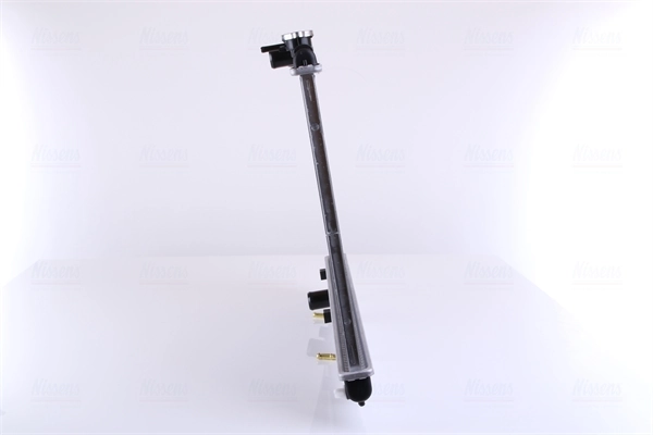 Радіатор основний Nissens 648681 ціна, від 59.14 USD